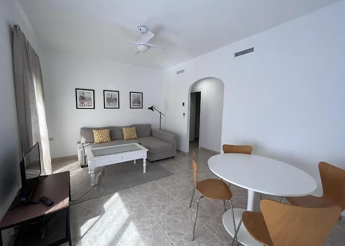 Seaty Center By Gms *